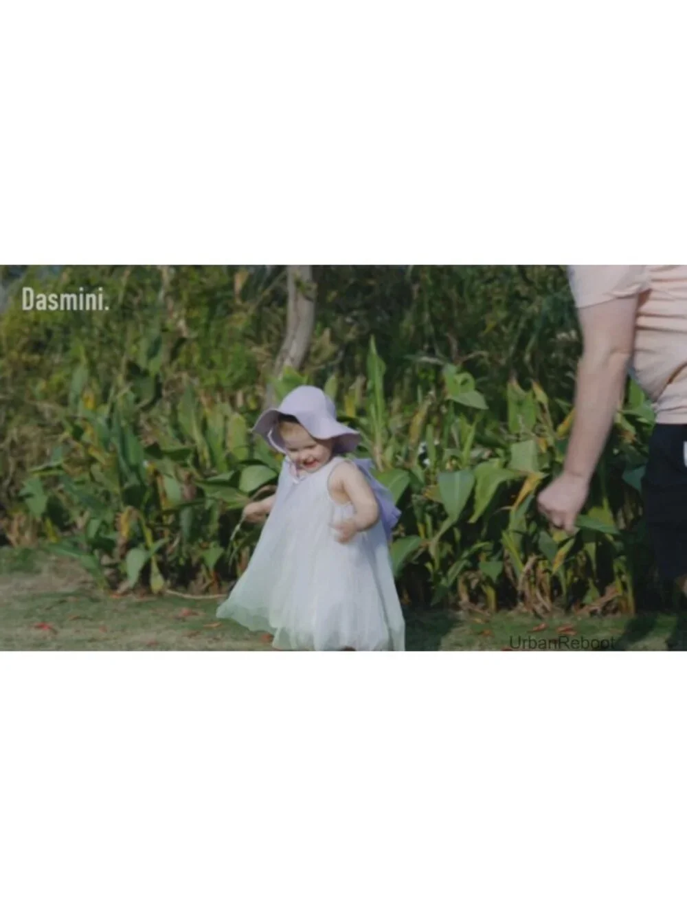 Baby Toddler Wide Brim Sun Hat UPF 50+ Bucket Cap Adjustable Seersucker